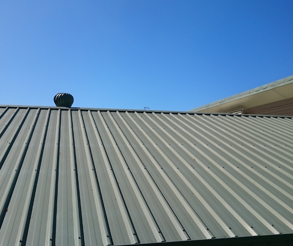 Meta roof installation project in Bulli